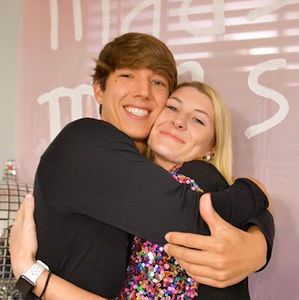 Meet your Posher, Mallory